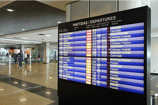 Gerente receberá horas extras por tempo de espera em aeroportos em viagens a serviço