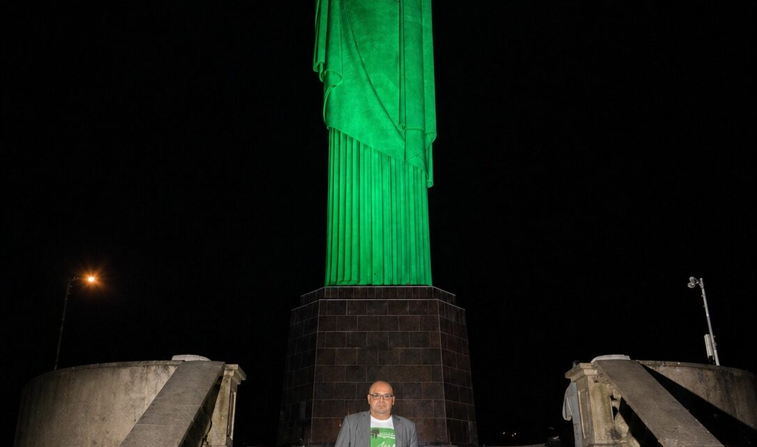 Idealizador do Abril Verde, participa de cerimônia no Cristo Redentor-Rio de Janeiro